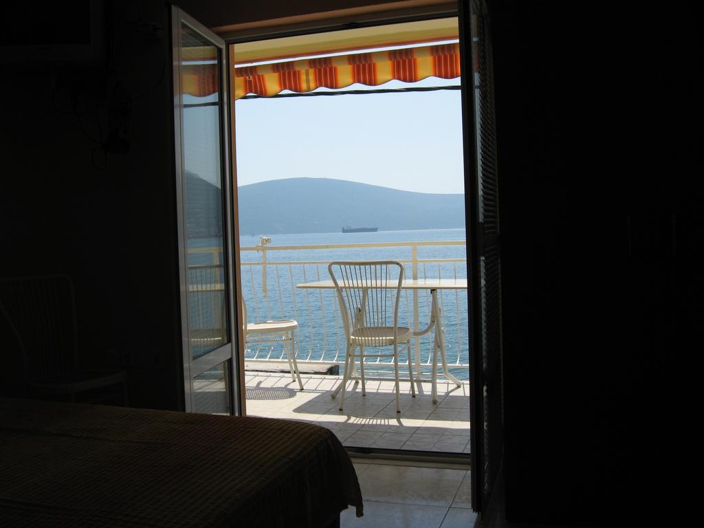 Apartments Olga Tivat Szoba fotó